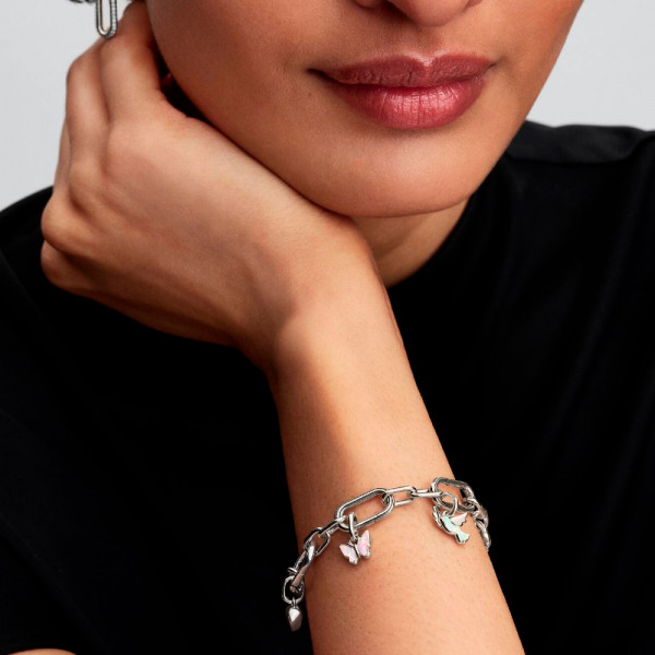 pendentif-mini-papillon-rose-charmant-793825c01