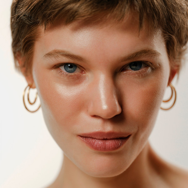 phyto-rouge-shine-26-hydrating-and-refillable-lipstick-with-gloss