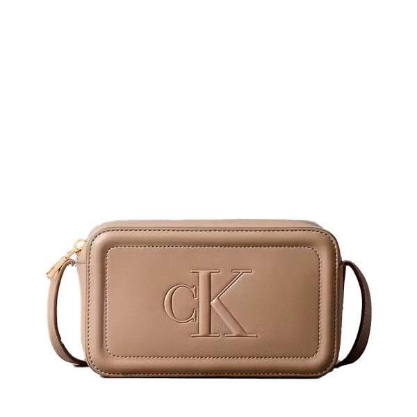 bolsa-para-camera-com-monograma-em-destaque