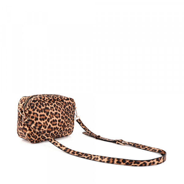 basic-leopard-print-crossbody-bag