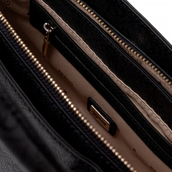 leona-handbag-with-multiple-compartments