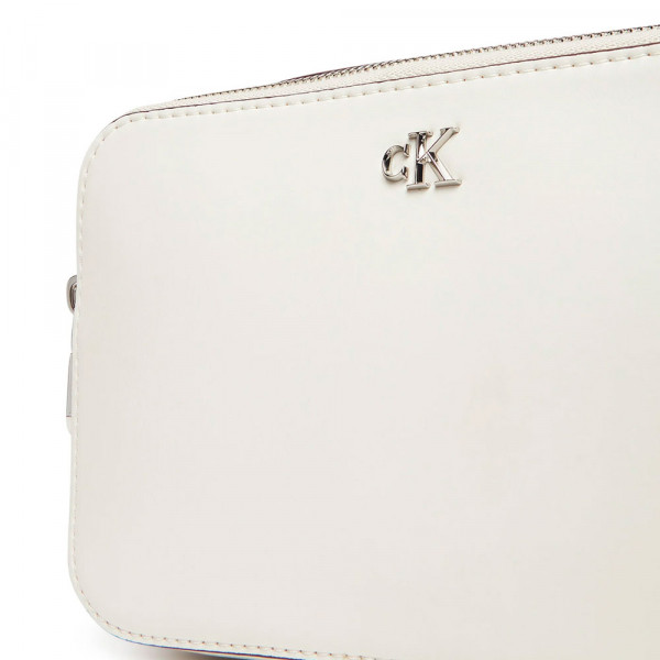 umhangetasche-mit-monogramm-logo-hardware