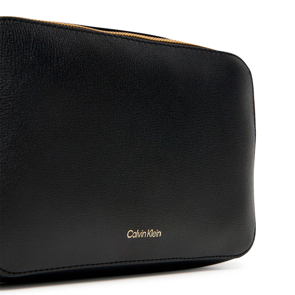 Calvin Klein Bolso de hombro  negro – imagen 4