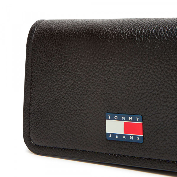 must-flap-crossover-shoulder-bag