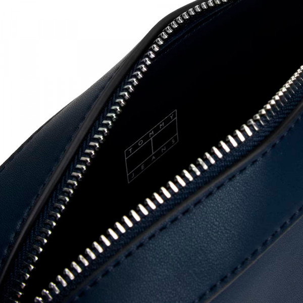 bolso-cartera-con-insignia-del-logo