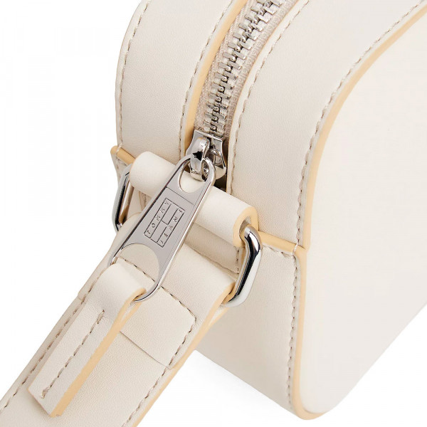 bolso-cartera-con-insignia-del-logo