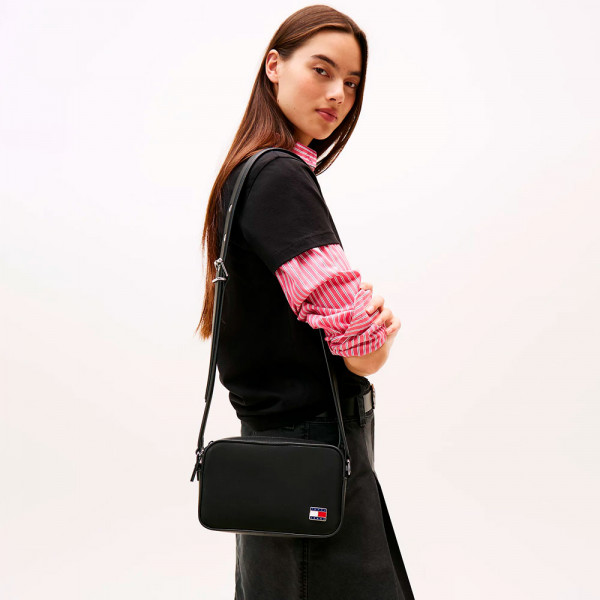 logo-badge-satchel-bag