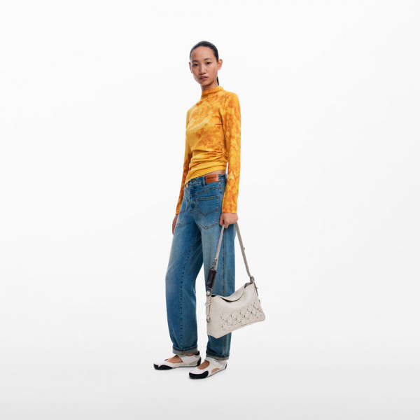 bolso-mano-patch-tachuelas-mediano