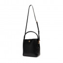 sacktasche-mit-monogramm-logo-und-metallbeschlagen
