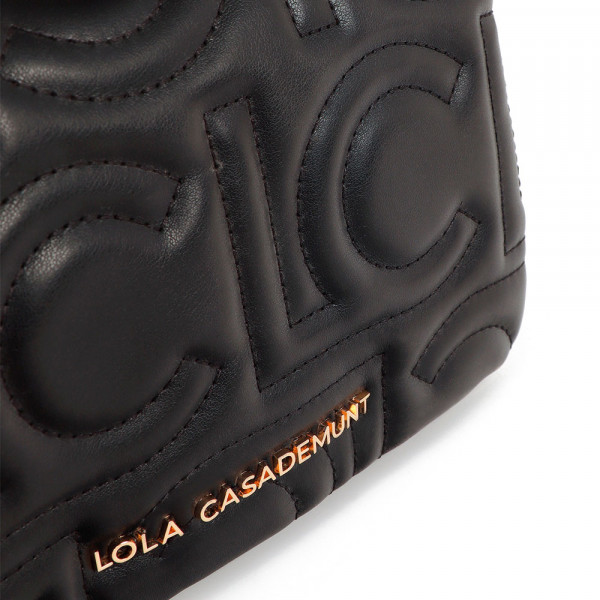 bolsa-de-ombro-acolchoada-com-logotipo