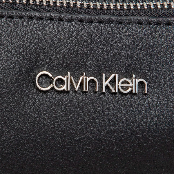 bax-must-umhangetasche