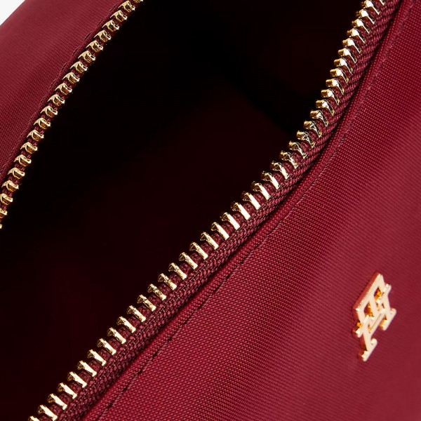 borsa-da-toilette-con-scritta-th-e-monogramma