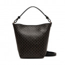 bolso-saco-con-logo-emblematico-en-todo-el-articulo