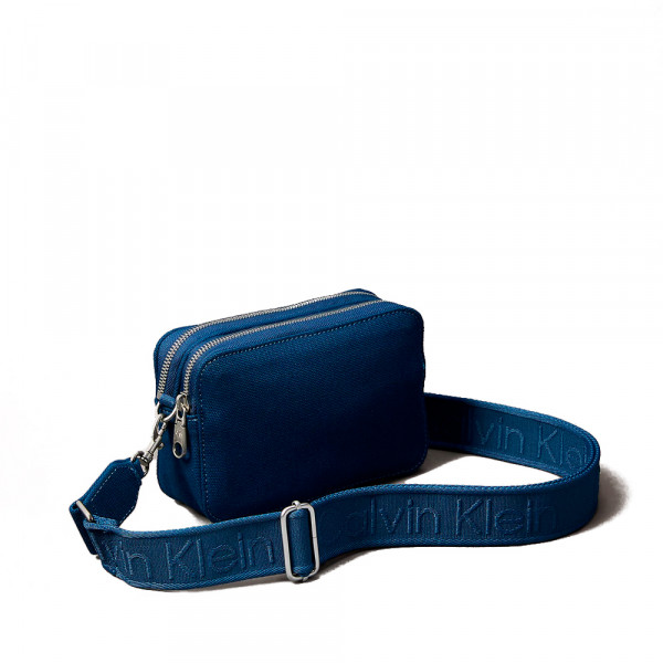 bolsa-de-ombro-pequena-de-lona