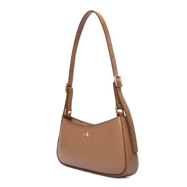 bolsa-de-ombro-com-detalhes-em-monograma