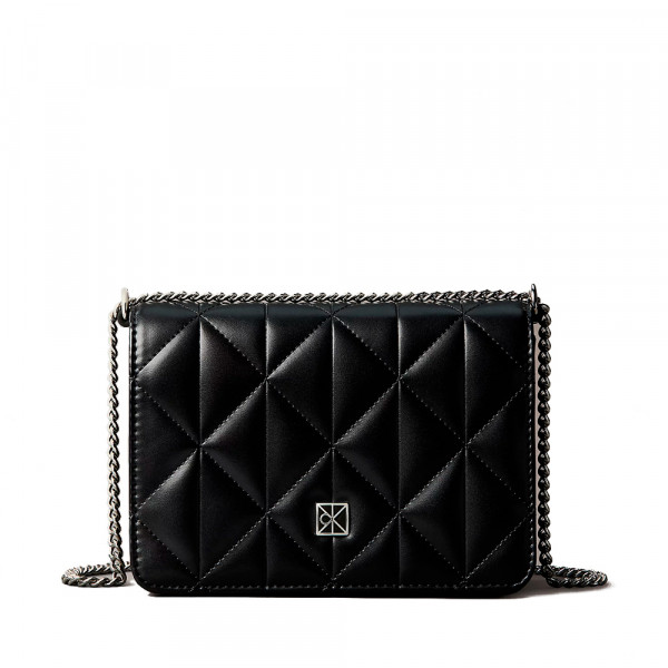 mini-bolsa-acolchoada-com-logotipo-em-emblema