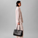 bolsa-executiva-tipo-sacola-com-logotipo-monogramado