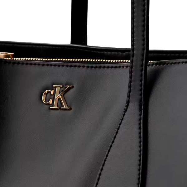 business-tragetasche-mit-monogramm-logo