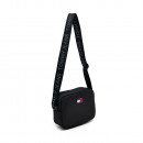 essential-daily-camera-bag