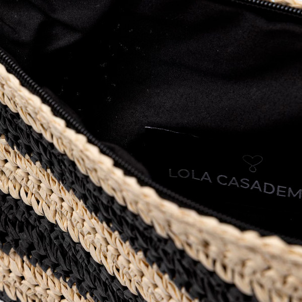 necessaire-de-rafia-com-alca