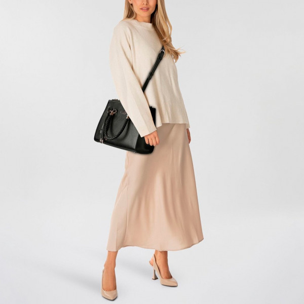 satchel-bag-with-charms