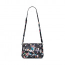 kleine-geflochtene-tasche-mit-blumenmuster
