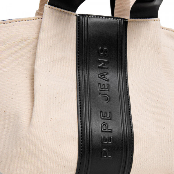 bolso-shopper-con-logo-en-relieve