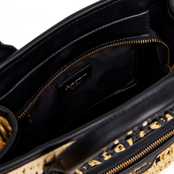 sac-bandouliere-en-raphia