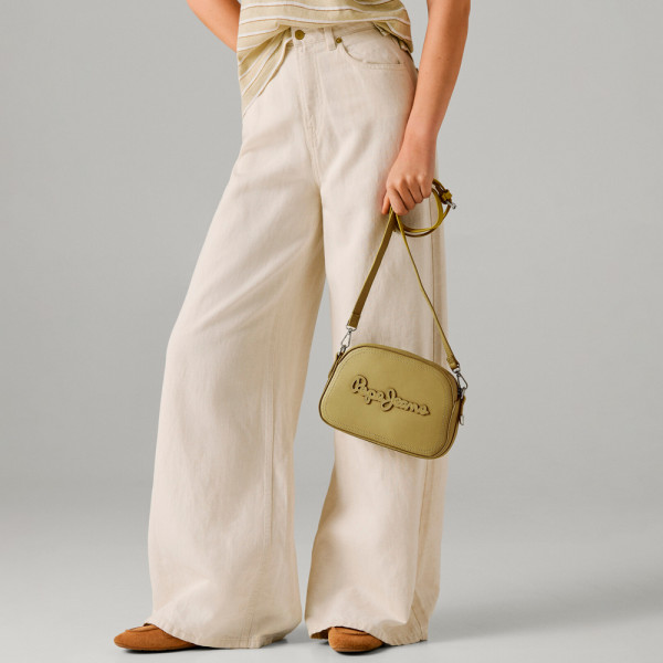 borsa-a-tracolla-in-similpelle-con-logo