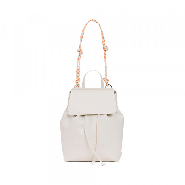 pequenos-pingentes-para-mochilas