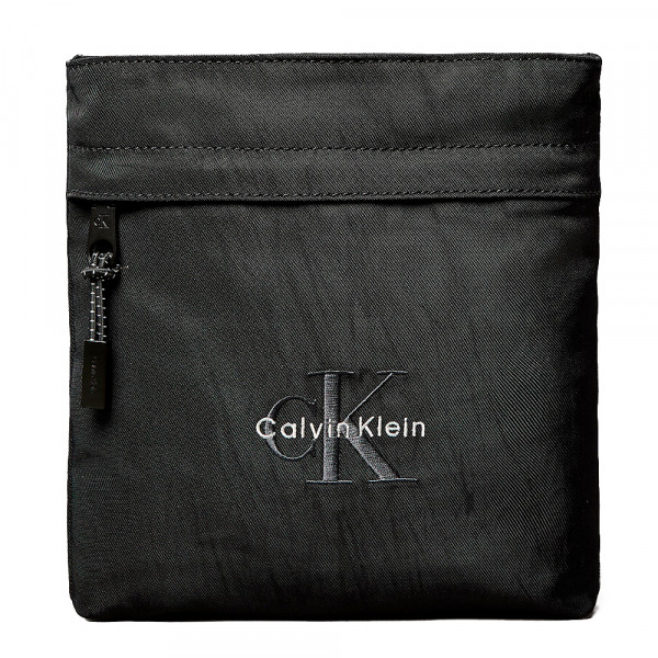 borsa-piatta-in-nylon-con-logo-monogramma