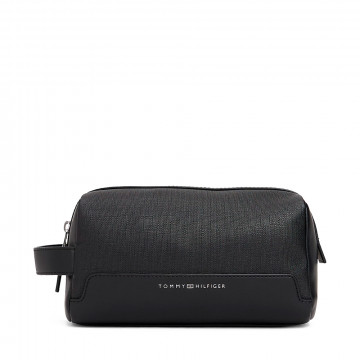 borsa-da-toilette-moderna-con-logo-metallico