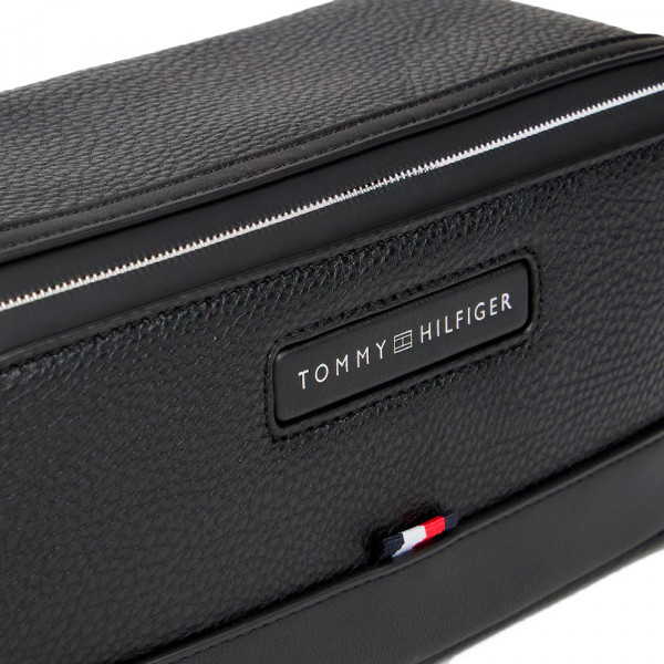 bds-central-washbag-necessario-artigo-para-higiene-pessoal