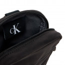 bolsa-transversal-slim-reporter-com-logo-em-negrito