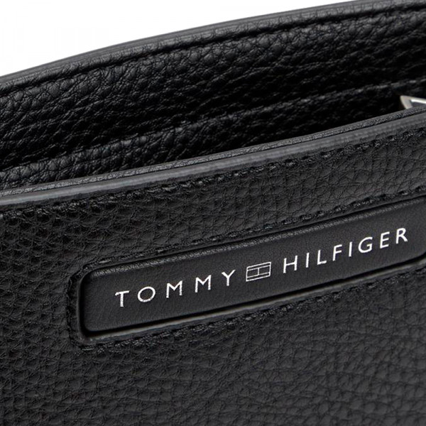 th-central-mini-crossover-shoulder-bag