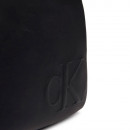 reporter-shoulder-bag-with-engraved-monogram