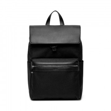 mochila-contrast-flap