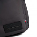 sac-a-dos-en-toile-avec-ecusson-logo