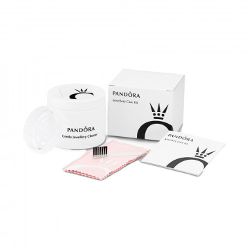 pandora-jewelry-cleaning-kit