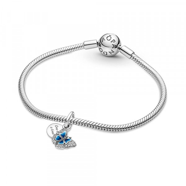 pingente-de-borboleta-dupla-azul-e-citacao-790757c01