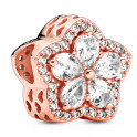 BRIGHT SNOWFLAKE CHARM IN PAV&Eacute; 789224C01