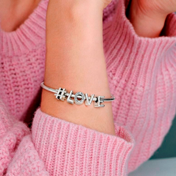 charm-in-sterling-silver-letter-v-797476