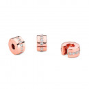 bright-row-separator-charm-781972cz