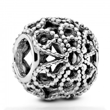 durchbrochener-rosenanhanger-791282