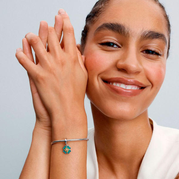 pandora-club-2025-fascino-pendente-quadrifoglio-763624c01