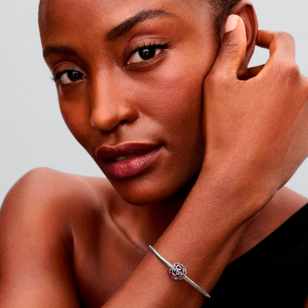 breloque-maman-avec-coeurs-ajoures-793772c01