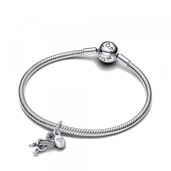 pendentif-charm-noeud-infini-pave-793780c01