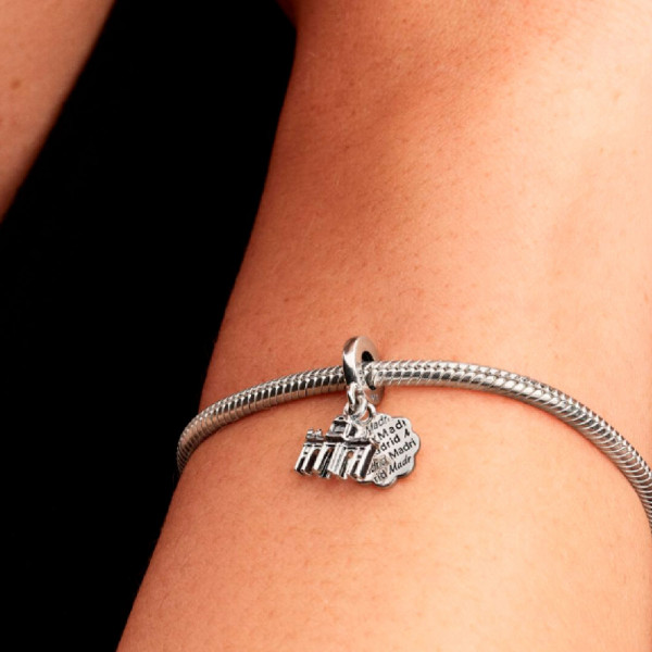 charm-colgante-puerta-de-alcala-793921c01