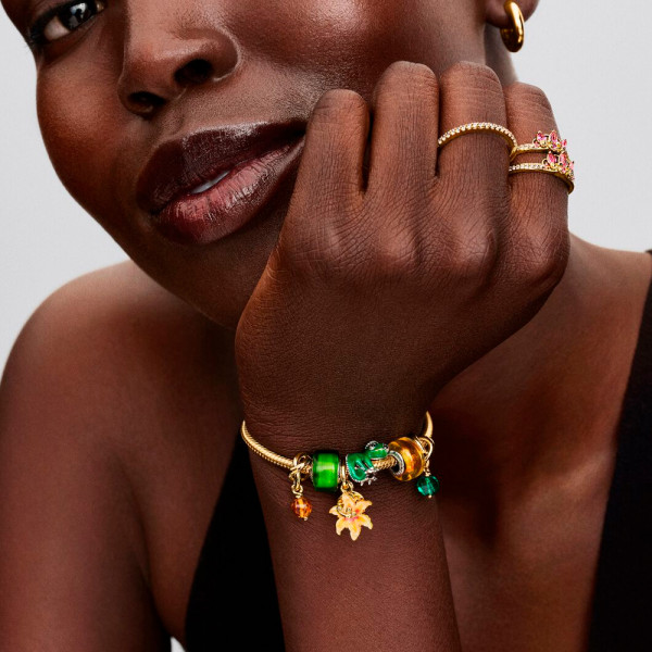 disney-rapunzel-ciondolo-cambia-colore-pascal-793983c01