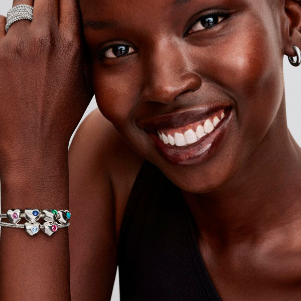 berloque-de-coracao-com-gema-azul-agua-marinha-794161c03